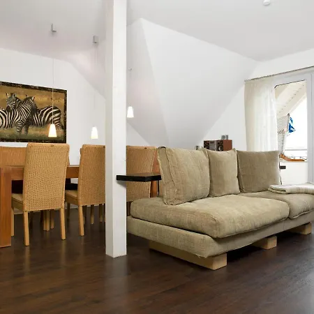 Residenz Kirchsee Sommerloft *